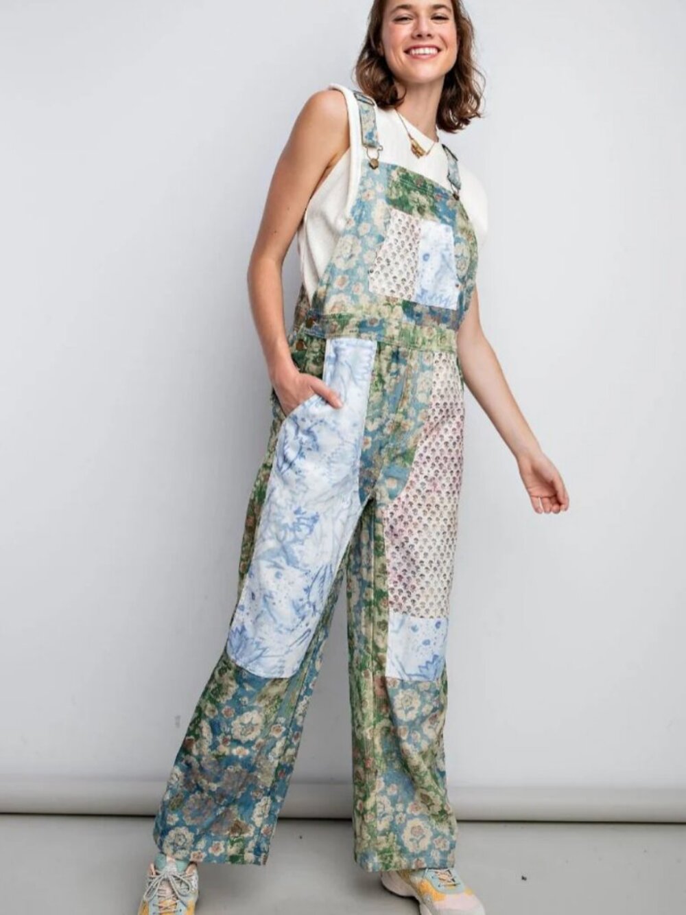 Easel Laney Mae Floral Patchwork Overalls in Water Paint Large The Wanderer